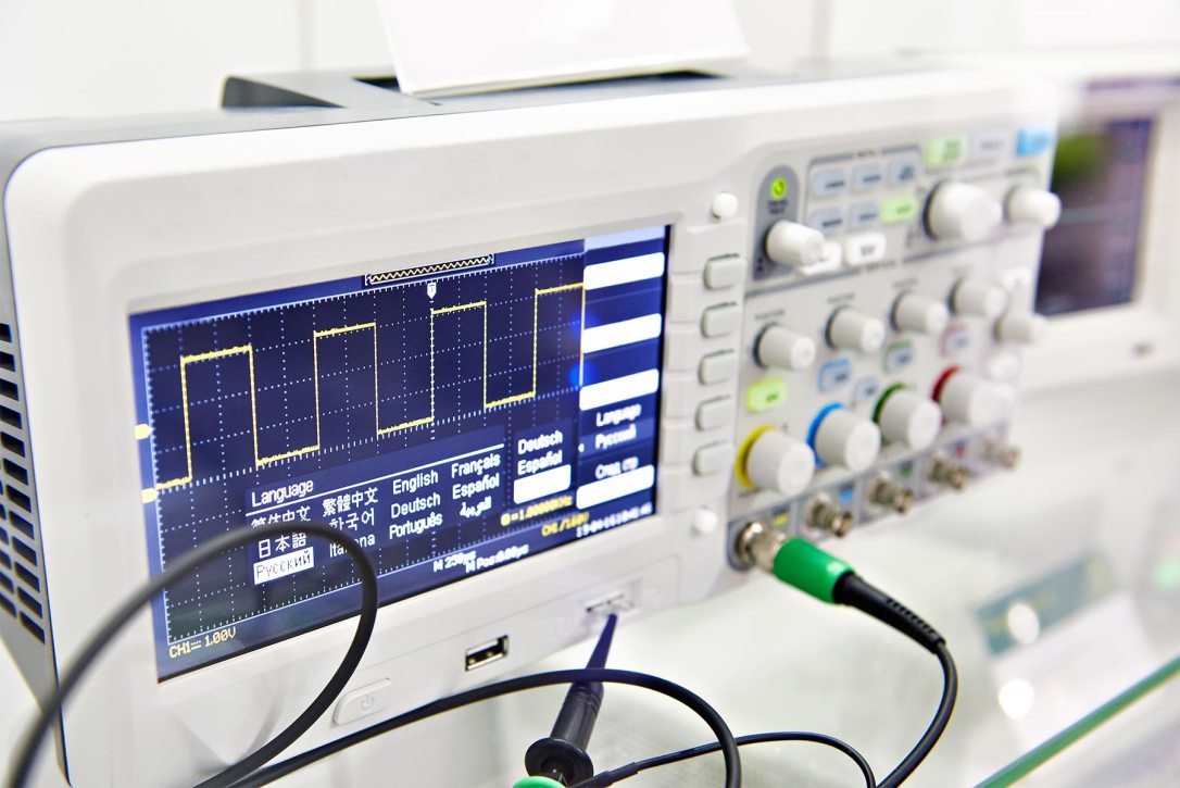 Digital oscilloscope-1